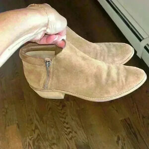 Steve Madden suede booties